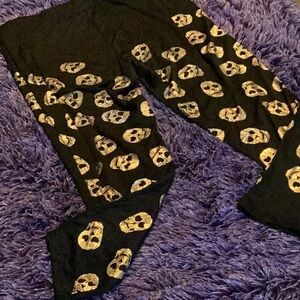 Soho wear foil Skull print leggings